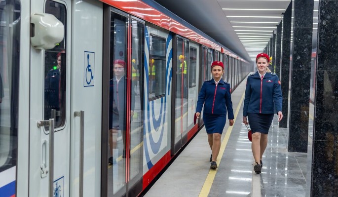 Собянин заявил о завершении строительства Большой кольцевой линии метро