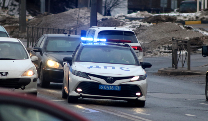 Под Петербургом произошла авария с участием трех машин