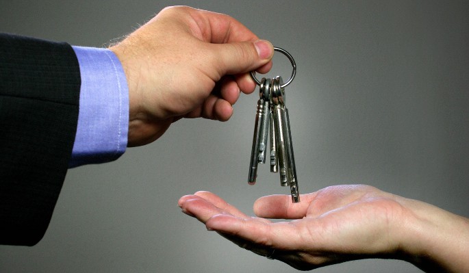 Купить квартиру и остаться в дураках: как обманывают на рынке недвижимости