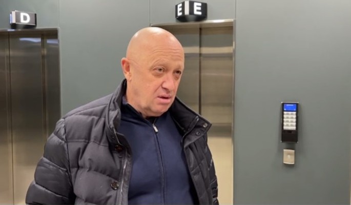 Пригожин обсудил с Басуриным ситуацию в офицерском корпусе ДНР