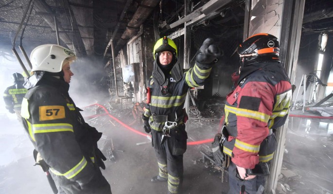 Сравнял с землей: пожар уничтожил историческое здание в Красноярском крае