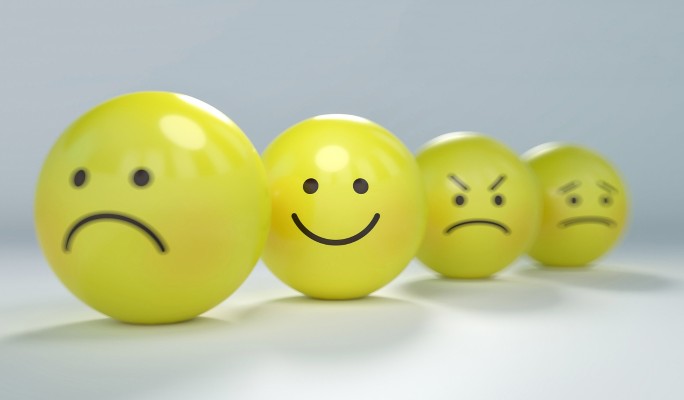 Тревога, бессонница и стыд: как побороть стресс и вновь испытать счастье
