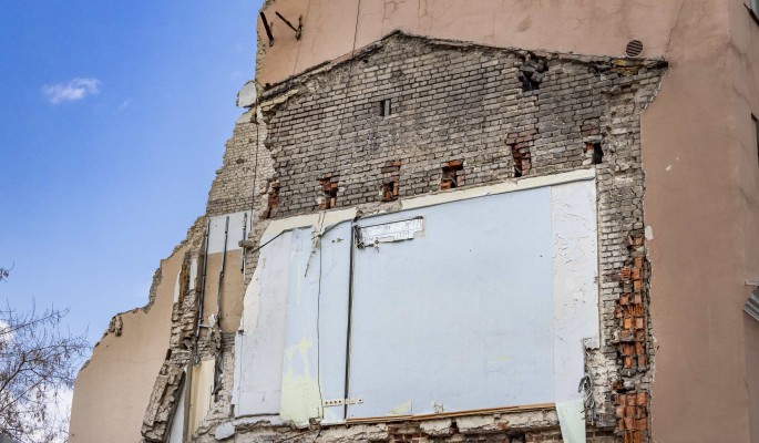 В подмосковной Коломне рухнула стена районной больницы