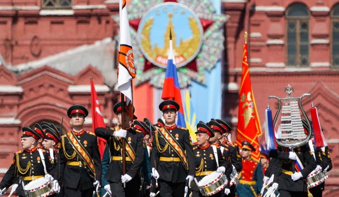 Собянин принял участие в параде Победы на Красной площади