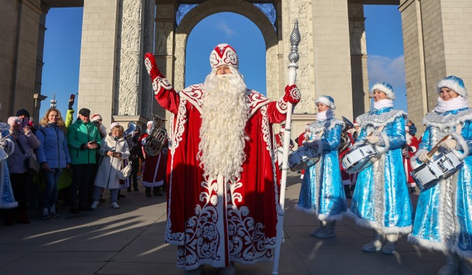 На выставке "Россия" 1 декабря пройдет яркая церемония зажжения новогодних елей