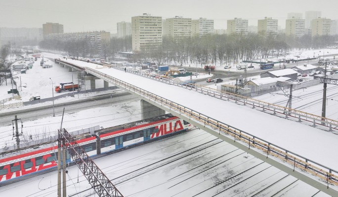 Собянин: В Москве реконструируют и построят еще 16 путепроводов через ж/д пути
