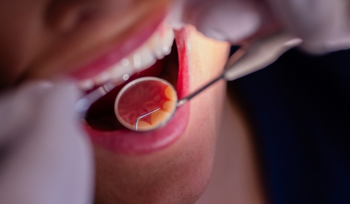 Опасности и последствия некачественного лечения зубов