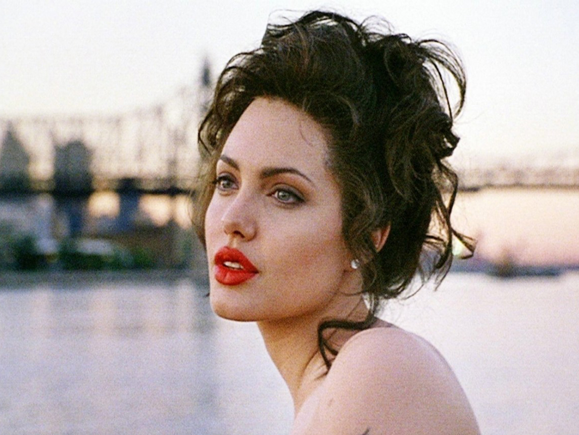 Анджелина Джоли В Мужских Трусах – Джиа (1998)