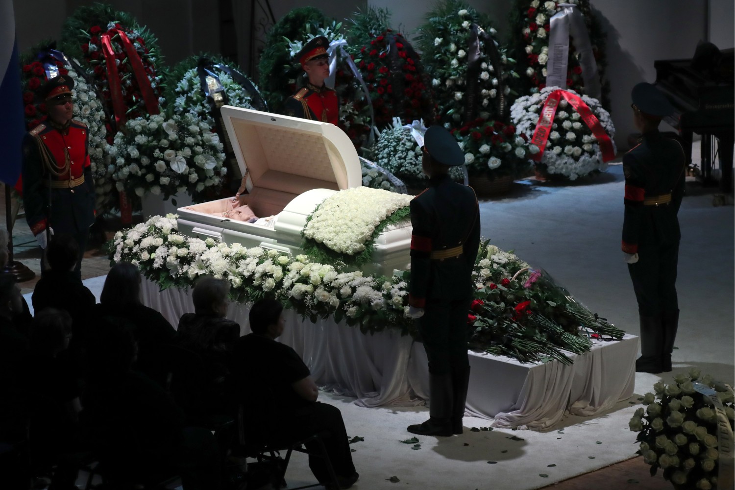Андрей Дементьев похороны