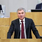 Эксперты: Володин дал понять, что Россия будет защищать историческую память