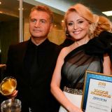 Варум неожиданно отреагировала на интимное обращение Агутина