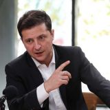 Профнепригоден: украинцы потребовали от Зеленского увольнения