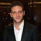 Интиму Крюкова и Погодиной в закутке помешал репортер