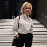 Роскошная и цветущая: Зудина вызвала оторопь на показе 