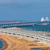 Людей обманули? Поезда через Крымский мост оказались бесполезными