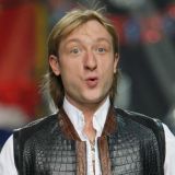 Вскрылась связь Евгения Плющенко с известной певицей