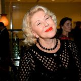 Сбежавшую из страны дочь Любови Успенской облили помоями 