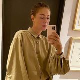 Оголившаяся Шарапова появилась на людях в компании статного мужчины