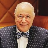 74-летний Евгений Петросян похорошел после свадьбы