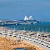 Что с ним сделали? Россияне возмущены странным видом Крымского моста