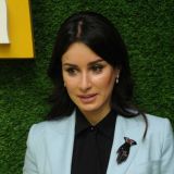 Тина Канделаки обнажила изуродованную шею