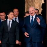 Лукашенко ударил в спину ничего не подозревающего Зеленского