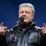 Позорник Порошенко сел в лужу из-за коронавируса