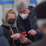 Скупили мыло: россияне атаковали аптеки из-за эпидемии коронавируса