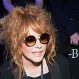 Приболевшая Пугачева заикнулась о коронавирусе