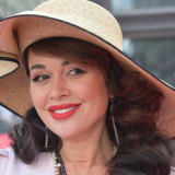 Пять одновременно: бывший любовник раскрыл неизвестный факт из жизни Заворотнюк