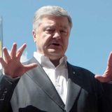 Экстренная эвакуация: сообщается о бегстве Порошенко с Украины