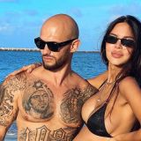 Джиган показал лежащую Оксану Самойлову