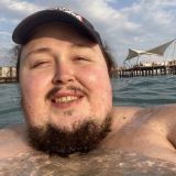 Сын Никаса Сафронова страдает без туалетной бумаги