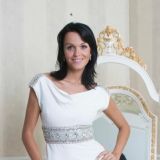 Могут быть заразными: дочь певицы Славы отказалась вернуться в Россию