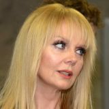 Знаменитая актриса на всю страну объявила об обмане Валерии