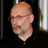 Знаменитый русский писатель заразился коронавирусом