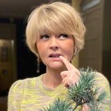 Прожарь еще: Меньшова с мужем неделю не по-детски отрывались в сауне