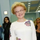 Облитая помоями Малышева оправдалась за свои слова о коронавирусе