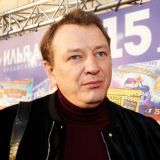 Башаров рассказал о проблемах с алкоголем и избиении жен