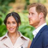 Обнищавшие Меган Маркл с мужем отправляются скитаться