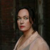 Дочь-фрик покинула Ларису Гузееву