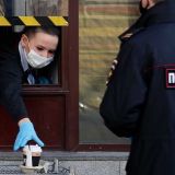 Глава Роспотребнадзора назвала дату отмены самоизоляции