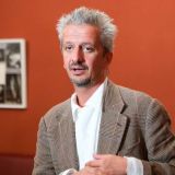 Скандал: Богомолов пришел в ярость из-за интимных фото другого мужчины в телефоне Собчак