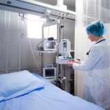 В России срочно отозвали аппараты ИВЛ после смертельных пожаров