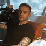 Все парни будут Егора: Криду с накрашенными ногтями выбрали сексуальные чулки