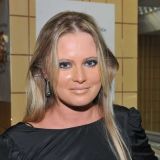 Всему виной страшный недуг: что стоит за странным поведением Даны Борисовой