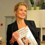 Изменившаяся Юлия Высоцкая: Охватывают паника и страх