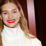 Народ посмеялся над нелепыми телодвижениями Асмус под песню Киркорова