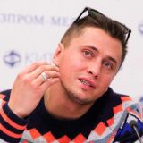 Искала 28 лет: Прилучного подкараулила онкобольная беременная 