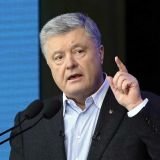 Бизнес на крови: раскрыта преступная деятельность Порошенко в Донбассе